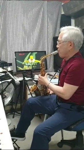 한오백년 귀고리 노인 #섹스폰 연주