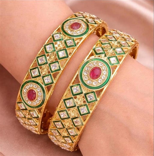 Gold Toned Green Kundan Bangles, Ruby Bridal Kada Set, Indian Wedding Jewelry, Polki Bangles, Traditional Ethnic Bracelet Set - Etsy