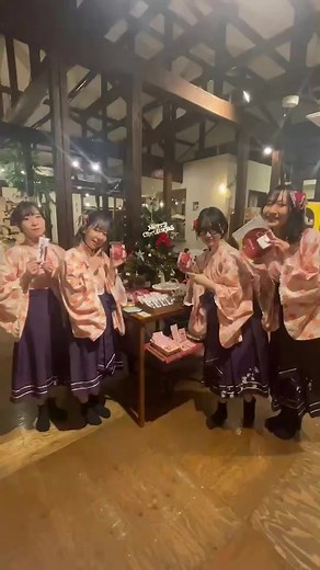 温泉むすめトークイベント in玉造 Vol.2 たくさんのぽか旦那様、ぽか女将様のご来場ありがとうございました！！ 玉造彗ちゃんスポットは巡れましたでしょうか？？😌 玉造 彗 役の田澤茉純さん 温泉津 佐間 役の遠野ひかるさん 下呂 美月 役の佐伯伊織さん 嵐山 紫雨 役の上田 瞳さんも 出雲大社や姫神広場の足湯、 玉造彗ちゃんスポットを巡ってきました♨️ ぜひ、感想聞かせてくださいね☺️ #温泉むすめ #温泉 #onsen #玉造温泉 #島根県 #玉造彗 #田澤茉純 #温泉津温泉 #島根県 #温泉津佐間 #遠野ひかる #下呂温泉 #岐阜県 #下呂美月 #佐伯伊織#嵐山温泉 #京都府 #嵐山紫雨 #上田瞳