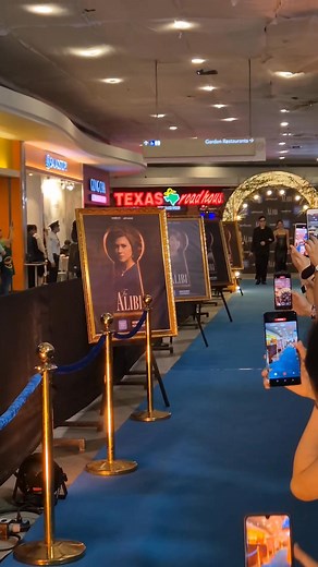 The Alibi cast on the blue carpet last night💙 #thealibigrandlaunch #thealibifirstpilotepisode #thealibicomingsoon | ToMiho International Fans Club - Tommy & Miho