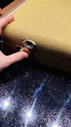 You gotta see and hear to believe #fender #customshop