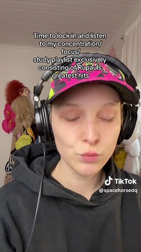 It stimulates the brain in a way Ritalin wishes she could #rupaul #dragrace #rupaulsdragrace