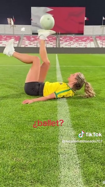 Videos de 🎤👽 ✮丰~𝕹𝖎𝖈𝖔𝖑𝖊 ~丰✮👽🎤 (@nicolemaldonado707) con “Verão Flow (Super Slowed) - dnvn & SYNPIX & Phonk King”