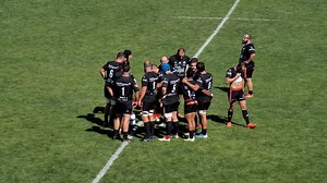 🏉 Rugby Club Savoie Rumilly : une reprise difficile Retour compliqué sur le terrain pour les joueurs du RCSR Officiel- Rugby Club Savoie Rumilly , battus 23 à 24 par le RC Nîmes. 👉 Un premier match tendu pour les Rouge et Noir, malgré trois essais inscrits. Cependant, ce résultat n’a pas entamé les ambitions du club ni la ferveur des supporters, venus nombreux encourager leur équipe pour cette reprise de saison. #hautesavoie #rumilly #sport #rugby #rcsr #match #savoienews | Savoie News