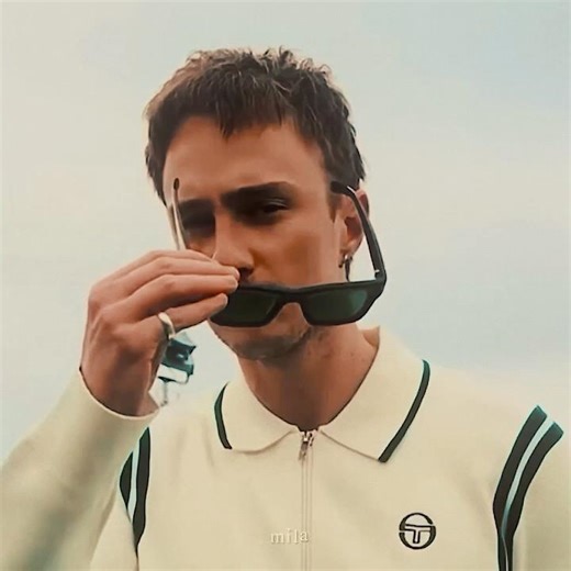 ୨ৎ :: #josephandrewstarkey :: guys it was my drewdrew ‪@angelclines.ৎ‬ saw first !!