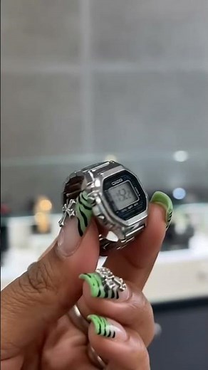 What are Ring Watches?