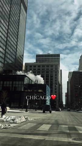 Winter in Chicago hits different ❄️ Cold air, heavy grind, beautiful chaos. #winter #cold #snow #chicagotiktok #windycity #viral #chicagoarchitecture #explorechicago #explorepages #exploretheworld #chicagolove #viraltiktok #fyp