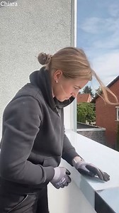 1.9M views · 4.4K reactions | Hässlicher Gesichtsausdruck bei der Arbeit Teil 2 臘‍♀️ #handwerkliebe #berufung #wowirsindistoben #dachdecker #dachdeckerin #dachdeckerinsina #roofer #beruf #handwerk #frauenimhandwerk #frauenpower #fürmehrfrauenimhandwerk #dachdeckerhandwerk #dachdeckerdürfendas #lustaufhandwerk | Dachdeckerin Chiara | Facebook