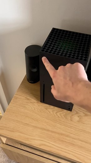 Craigo Games on Instagram: "Everything I touch makes the Xbox startup sound 💚"