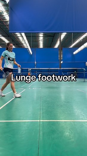 Lunge footwork tutorial from my 30 Day Badminton Challenge! 120 pages of exercises and workouts like this! DM me the word “Challenge” if you’re serious about wanting to improve your footwork and strength on court to move faster and hit harder! | BadFit Badminton