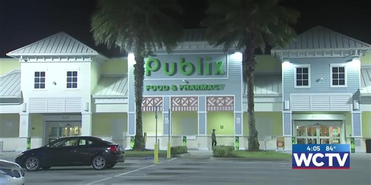 Grocery stores decide whether to allow customers to open carry after new law takes effect