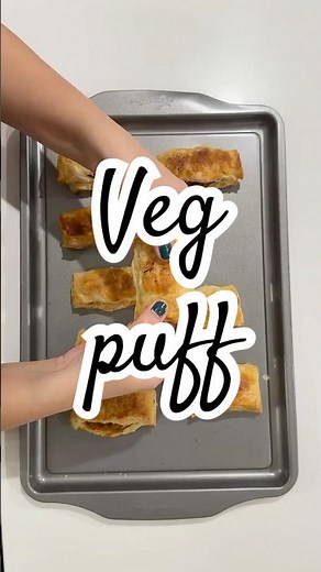 Veg Puff Recipe with Puff Pastry | Iyengar Bakery Style Crispy & Flaky Puffs