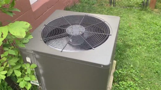 Are Missouri landlords required to provide AC to tenants?