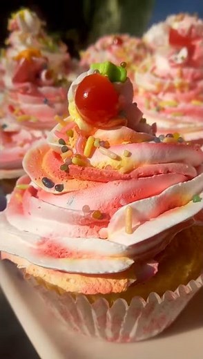 Christmas special muffins ||Ruby chef ||vanilla muffins|| Ruby special dessert