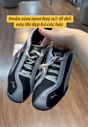 Độc lạ cỡ này, cũng cỡ nữ hoàng bóng đêm. Phản quang phát sáng mà ôm chân thon đẹp luôn nha 🤣🤣 #sneakers #puma #giày #black #outfitideas