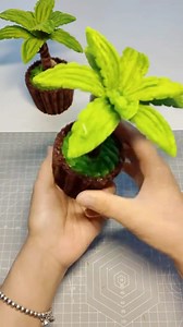 51K views · 543 reactions | Coconut tree DIY. How does it look? #CreativeDIY #minicartoonDIY#Makingflower DIY #creative #DIY @followers #makingflower #diyhomedecor #diy #flowers | Creative DIY | Facebook
