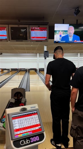 Club 300 Bowling Cosmique Longueuil Brossard Montréal on Reels