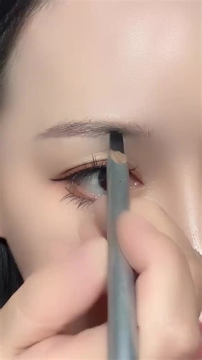 Beauty Corner on Instagram: "Microblading Eyebrow Pencil 😍❤️ Level up your brow game! #eyebrowpencil #eyebrowtutorial #eyebrowshaping"
