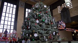 4.6K views · 166 reactions | You may have seen The Durham Museum's Christmas Tree being delivered on Jimmy Kimmel Live last week! Now, see how Union Pacific's bridge crew delivers the tree from yard to museum! Read more about this annual tradition at https://www.up.com/aboutup/community/inside_track/durham-christmas-tree-it-221117.htm ! | Union Pacific Railroad | Facebook