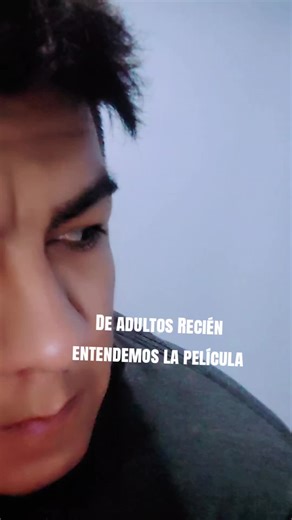 La película la momia nos enseña que Los hombres tenemos ese don de sonreir cuando todo va mal #How T Fake Tan Ur Face #hombresconestilo #amor❤️ #greenscreen #fyp