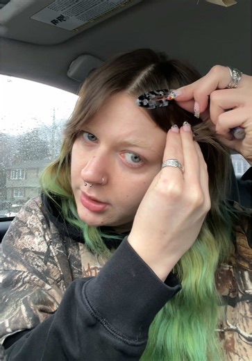 hope this helps ! if u also have bangs lmk ur thoughts ! #bangs #curtainbangs