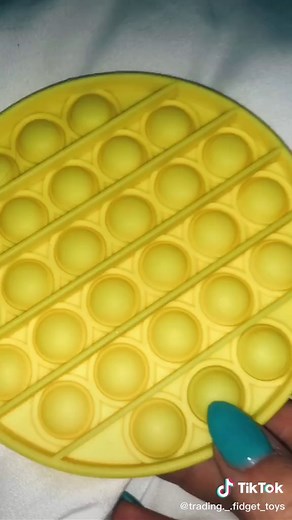 Reply to @humpback_quail pt1 of trading from a pop it to a spiky ball #fyp #foryou #trading #fidgettoys #popit #spikyball