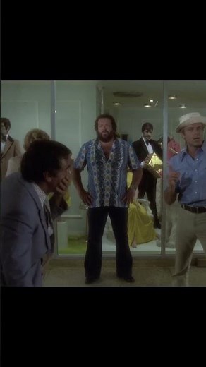 So ein BRUTALINSKI ! Das kann man doch auch friedlich regeln ! 😂 👍 Bud Spencer & Terence Hill
