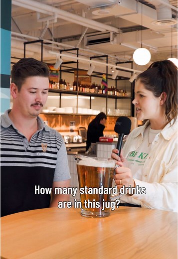 How many standard drinks fit into a jug of beer? We quizzed the crowd - did they ace it or totally miss the mark? 🍻🤔 Let’s find out! #fyp #foryoupage #beer #jugofbeer