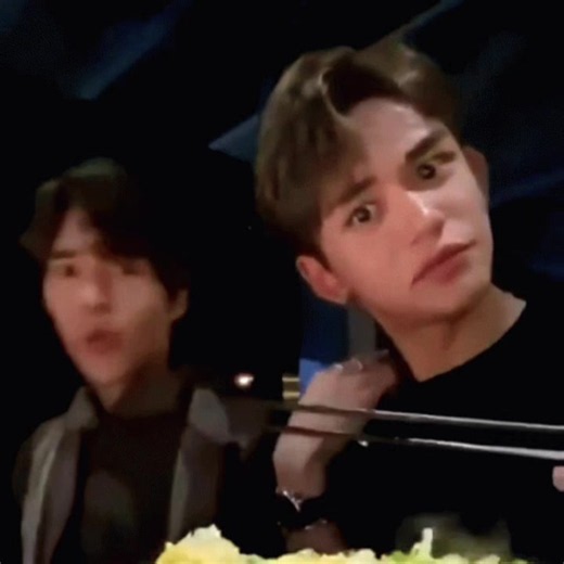 what did lucas do to him 😭😭 #nct #wayv #lucas #kpop #kpopfyp | lucas