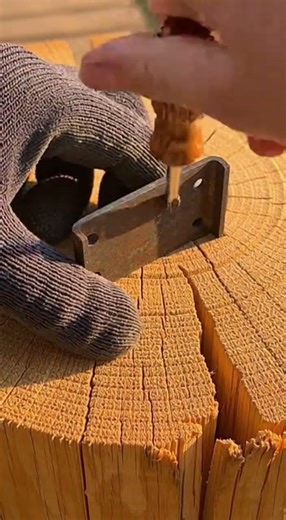 Hoe Handle Fix! Simple Metal Bracket Trick! Stop Splitting Handles Now