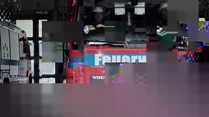 29K views · 438 reactions | Die Feuerwehr Augsburg besitzt seit kurzer Zeit drei neue Volvo FL Löschfahrzeuge. Hier ein kleiner Einblick. #volvotrucks #feuerwehr Mehr Informationen zu unseren Feuerwehrfahrzeugen : https://www.volvotrucks.de/de-de/trucks/sonderfahrzeuge.html | Volvo Trucks Deutschland | Facebook