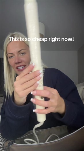 Molly-Mae's Stunning Hair Curl Kit - Under $20!