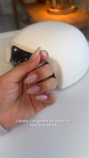 CND™ on Instagram: "Smooth and ready to shine ✨ Watch how the SHELLAC EPIC Smoothing Base smooths ridges & imperfections with up to 21 days of wear 💅🏼 How to: 1.) Apply 1 coat of CND™ SHELLAC™ EPIC Smoothing Base. 2.) Cure for 60 seconds in the CND™ LED Lamp using preset button 2S. 3.) Apply 2 coats of CND™ SHELLAC™ Gel Polish. 4.) Cure each coat for 1 minute in the CND™ LED Lamp using preset button 2S. 5.) Apply 1 coat of CND™ SHELLAC™ No-Wipe+, Duraforce or Xpress5 Top Coat. 6.) Cure for 1 m