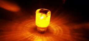 Solar Strobe Warning Light Flashing Lamp: 360 Degree Super Bright LED Wireless Install Automatically Turn On/Off IP65 Waterproof for Construction, Traffic, Dock, Marine, Crane Tower, Factory (Yellow)