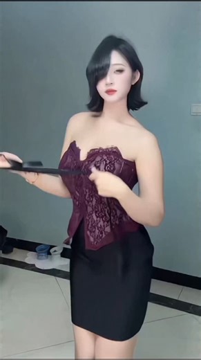 鹅鹅可爱 🦆 | What did you give me to eat? It's so hot. | Instagram