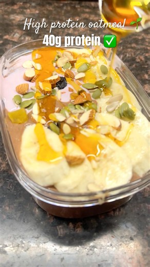40g high protein oatmeal 🥣 #recipe #bulkingdiet #food #healthyfood #meal #motivation