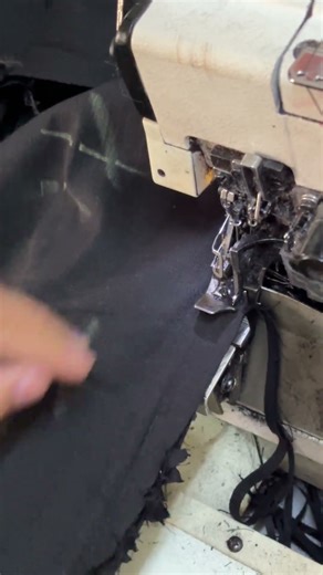 5 thread overlock machine