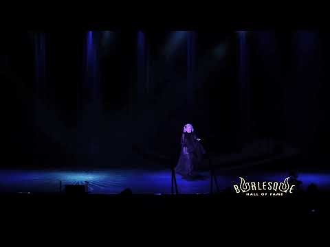 Tammi True at Burlesque Hall of Fame 2012