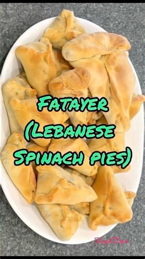 Homemade Fatayer! (Lebanese Spinach Pies)
