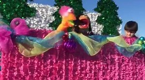 Check out the Puppet Ministry from Central Baptist Church in Johnson City! They are giving the crowd a sneak peek before the parade begins! | WJHL