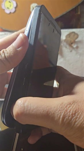 Samsung Galaxy S3 vs BlackBerry Z10! #designcomparison #shorts