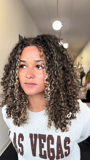 Dimensional Blonding Hair Transformation Tutorial