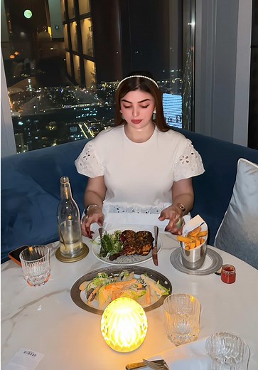 Burj Khalifa Ambience in Dubai | Heer Baloch