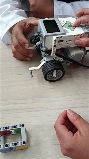 prototipo EV3 #protótipo #robot #robótica #robótica #unad