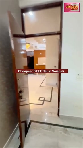 cheapest 3 bhk flat in vaishali #shortvideo ghaziabad main 3 bhk flat #shorts