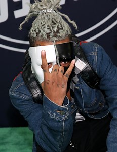 Stream XXXTENTACION's "17" Here