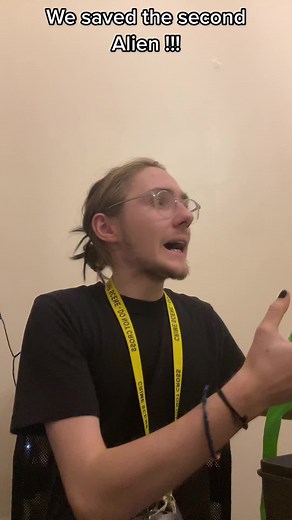 Life-Saving Surgery on Alien - Teacher POV