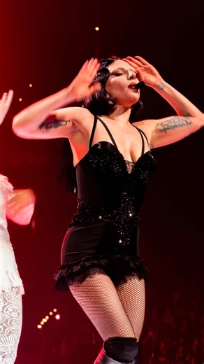 TEXAS LET’S GOOOOOO ♥️♠️ @ladygaga #mayhemball #gaga #texas #dickiesarena #n1