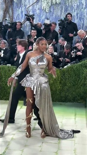 Serena Williams shines in statue‑inspired Marc Jacobs gown at 2026 Met Gala | NAIJA TV