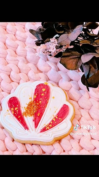 Adorable 3D Printed Clam Shell Cookies